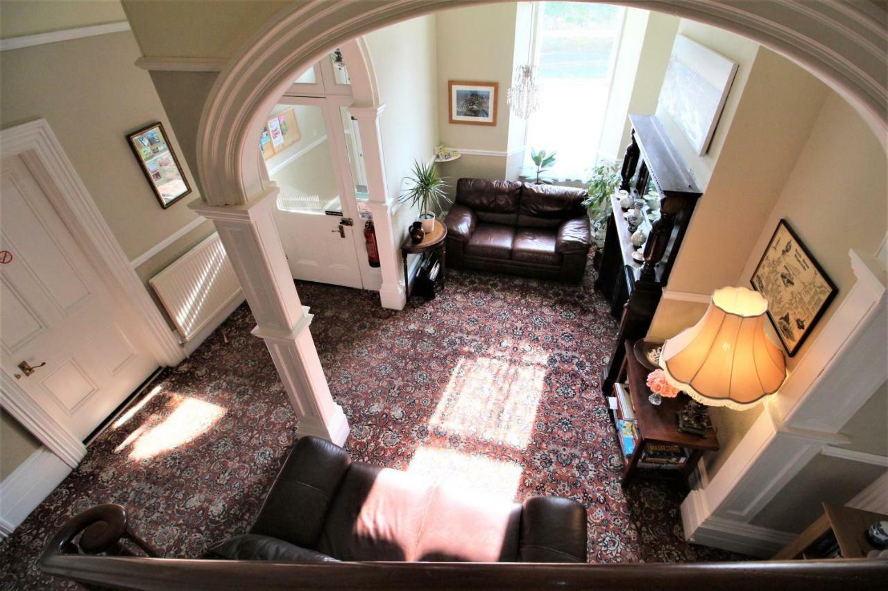 Apartamento Chelston Dene *